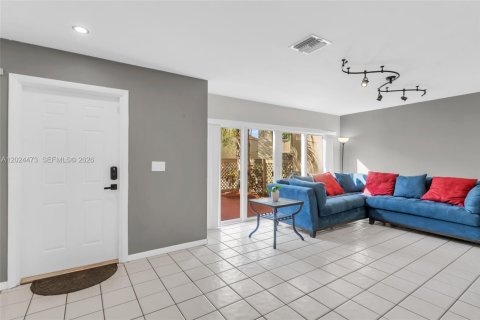 Adosado en venta en Cooper City, Florida, 3 dormitorios, 154.78 m2 № 2183503 - foto 9