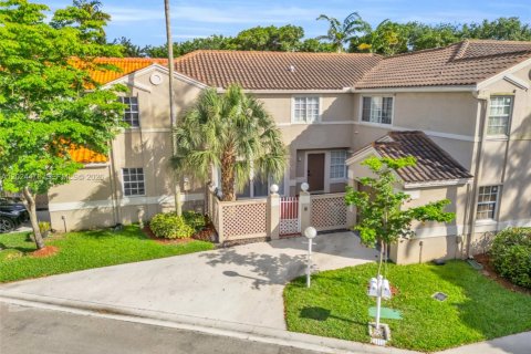 Adosado en venta en Cooper City, Florida, 3 dormitorios, 154.78 m2 № 2183503 - foto 2