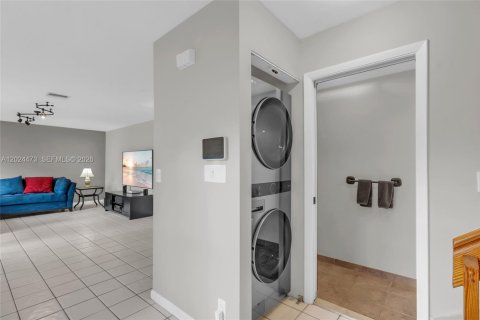 Adosado en venta en Cooper City, Florida, 3 dormitorios, 154.78 m2 № 2183503 - foto 17