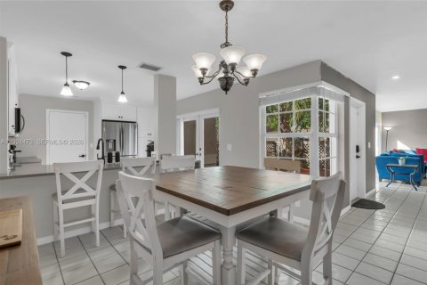 Adosado en venta en Cooper City, Florida, 3 dormitorios, 154.78 m2 № 2183503 - foto 6