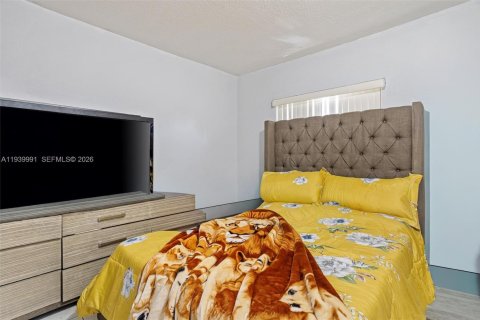 Купить кондоминиум в Майами, Флорида 2 спальни, 86.4м2, № 1998821 - фото 12