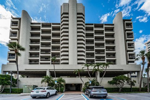 Condominio en venta en Clearwater, Florida, 1 dormitorio, 82.22 m2 № 1904778 - foto 12