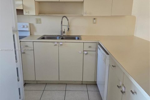 Apartamento en Miami, Florida 2 dormitorios, 91.6 m2 № 2058346