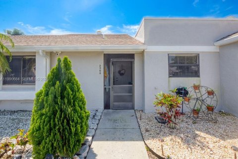 Дом в Делрей-Бич, Флорида 2 спальни, 113.81м2 № 2052692