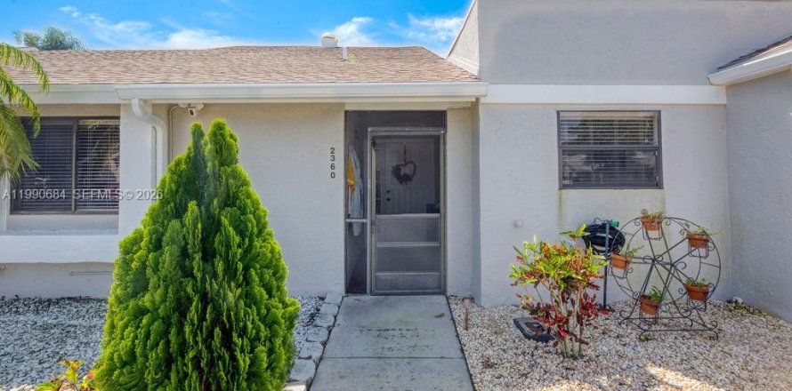 Дом в Делрей-Бич, Флорида 2 спальни, 113.81м2 № 2052692