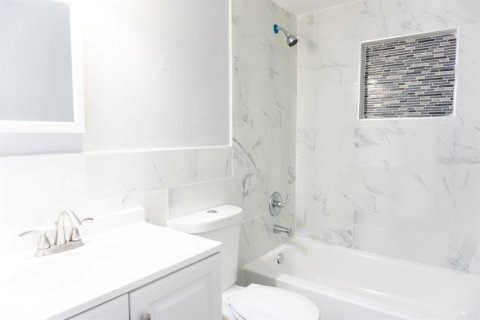 Appartement à louer à Tampa, Floride: 2 chambres, 88.26 m2 № 1276600 - photo 19