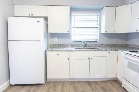 Appartement à louer à Tampa, Floride: 2 chambres, 88.26 m2 № 1276600 - photo 10