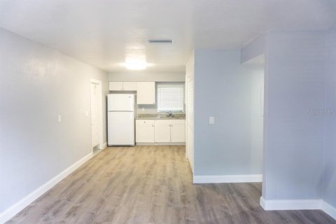 Appartement à louer à Tampa, Floride: 2 chambres, 88.26 m2 № 1276600 - photo 6