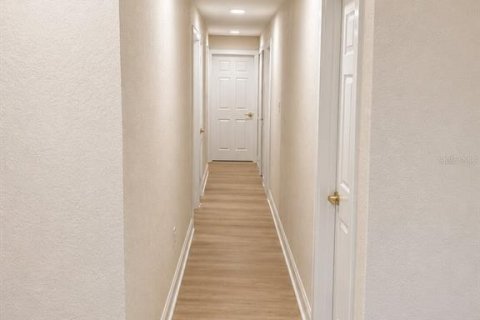Купить виллу или дом в Тампа, Флорида 8 комнат, 143.63м2, № 2149060 - фото 25