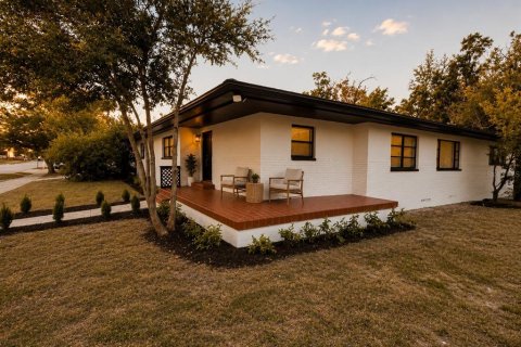 Купить виллу или дом в Тампа, Флорида 8 комнат, 143.63м2, № 2149060 - фото 4
