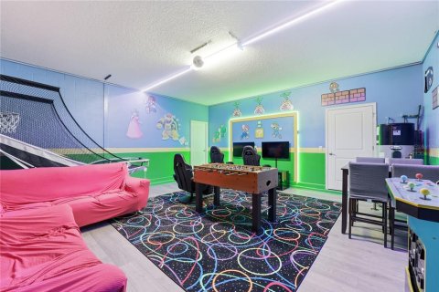 House in Davenport, Florida 8 bedrooms, 363.15 sq.m. № 2203078 - photo 21