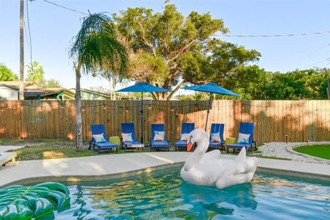 Villa ou maison à vendre à Seminole, Floride: 4 chambres, 207.08 m2 № 2150292 - photo 17