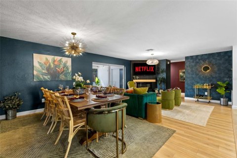 Villa ou maison à vendre à Seminole, Floride: 4 chambres, 207.08 m2 № 2150292 - photo 5