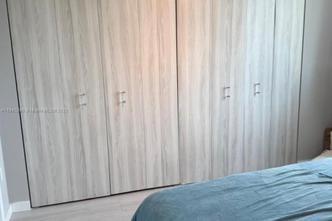 Купить кондоминиум в Майами, Флорида 2 спальни, 98.2м2, № 2089312 - фото 16