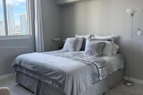 Купить кондоминиум в Майами, Флорида 2 спальни, 98.2м2, № 2089312 - фото 15