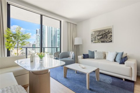 Condo in Miami, Florida, 1 bedroom  № 1871533 - photo 3
