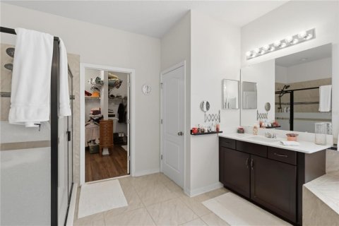 Casa en venta en Winter Garden, Florida, 5 dormitorios, 359.16 m2 № 2227108 - foto 21