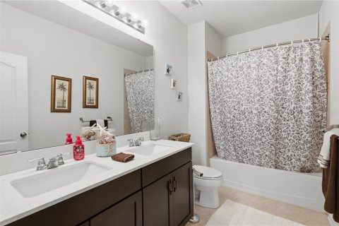 Casa en venta en Winter Garden, Florida, 5 dormitorios, 359.16 m2 № 2227108 - foto 24