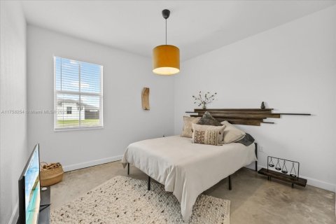 Casa en venta en Homestead, Florida, 3 dormitorios, 198.53 m2 № 2016382 - foto 21