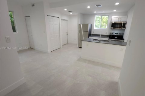 Condo à Miami, Floride, 1 chambre  № 2000501