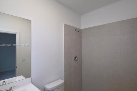 Снять в аренду таунхаус в Хомстед, Флорида 3 спальни, 131.36м2, № 1986931 - фото 21