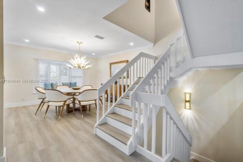 Снять в аренду таунхаус в Джуно-Бич, Флорида 3 спальни, 248.98м2, № 1992542 - фото 19