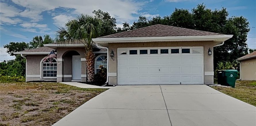 Villa ou maison à Port Charlotte, Floride 3 chambres, 113.81 m2 № 2113159