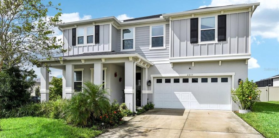 House in Apopka, Florida 5 bedrooms, 320.61 sq.m. № 1765069