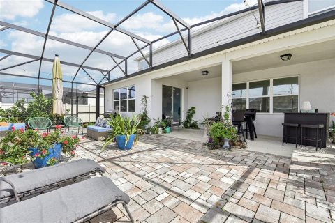House in Apopka, Florida 5 bedrooms, 320.61 sq.m. № 1765069 - photo 9