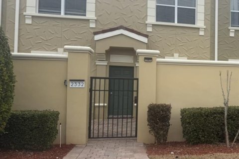 Adosado en Davenport, Florida 4 dormitorios, 181.16 m2 № 2369717