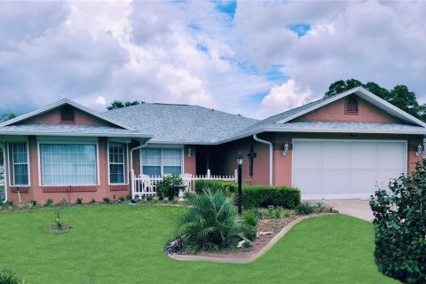 Villa ou maison à Beverly Hills, Floride 3 chambres, 177.72 m2 № 2351455
