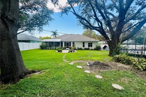 House in Clermont, Florida 3 bedrooms, 158.4 sq.m. № 1849992 - photo 5