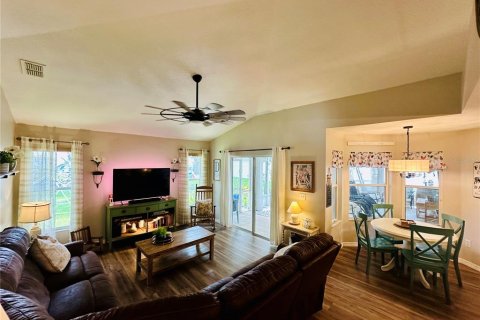 House in Clermont, Florida 3 bedrooms, 158.4 sq.m. № 1849992 - photo 30