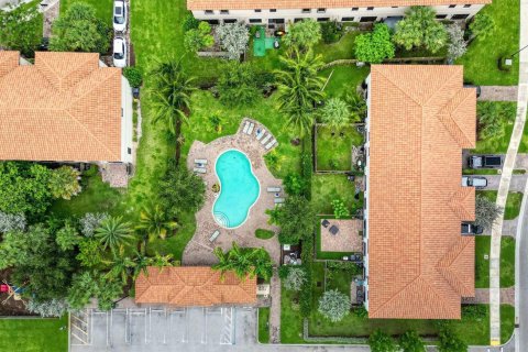 Touwnhouse à louer à Lake Worth, Floride: 2 chambres, 159.61 m2 № 2087583 - photo 17