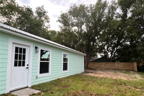 House in Mount Dora, Florida 3 bedrooms, 118.54 sq.m. № 1855842 - photo 10