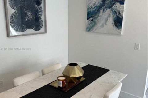 Condominio en alquiler en Miami, Florida, 1 dormitorio, 47.94 m2 № 2089285 - foto 7