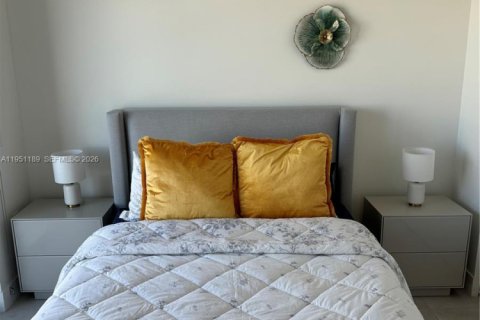 Condominio en alquiler en Miami, Florida, 1 dormitorio, 47.94 m2 № 2089285 - foto 12