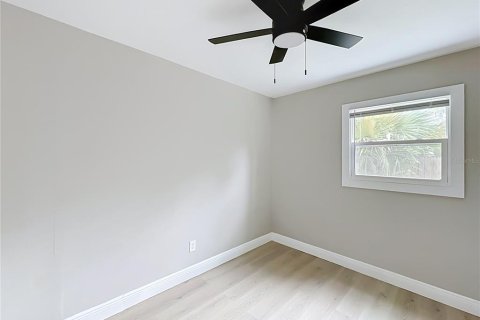 House in Gainesville, Florida 3 bedrooms, 102.56 sq.m. № 2321211 - photo 24