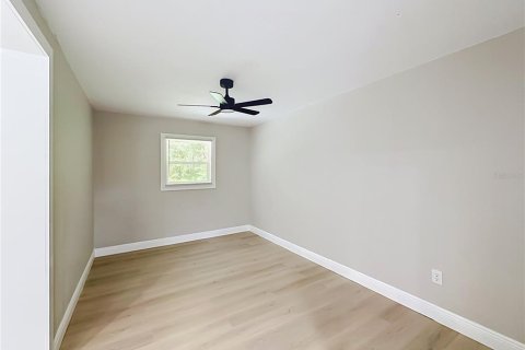 House in Gainesville, Florida 3 bedrooms, 102.56 sq.m. № 2321211 - photo 17