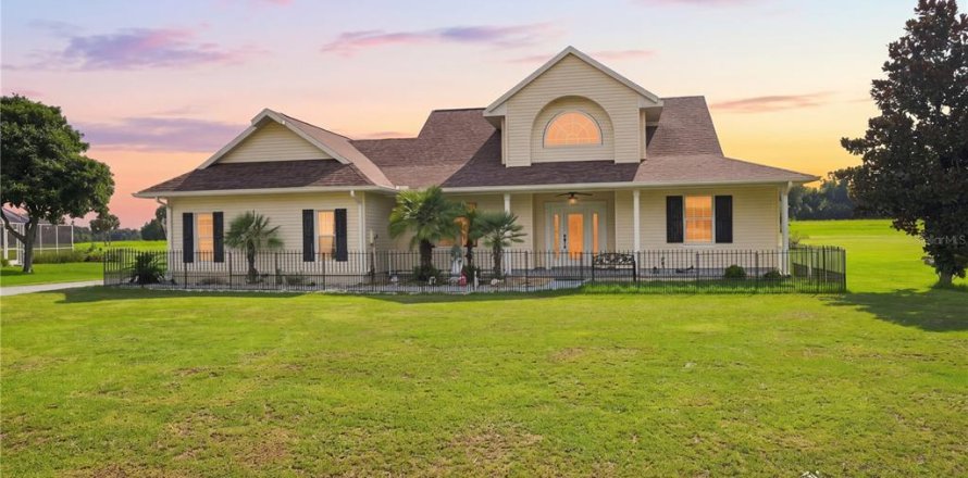 Villa ou maison à Inverness, Floride 3 chambres, 186.36 m2 № 2314976