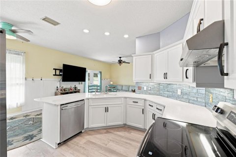 Villa ou maison à vendre à Inverness, Floride: 3 chambres, 186.36 m2 № 2314976 - photo 16