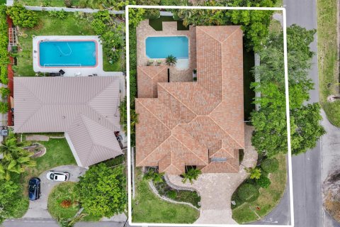 Casa en venta en Fort Lauderdale, Florida, 5 dormitorios, 476.68 m2 № 2174234 - foto 5