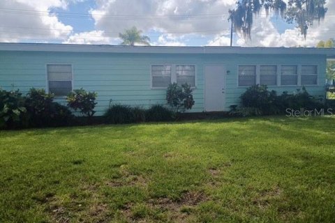 House in Auburndale, Florida 4 bedrooms, 174.66 sq.m. № 1873791 - photo 3