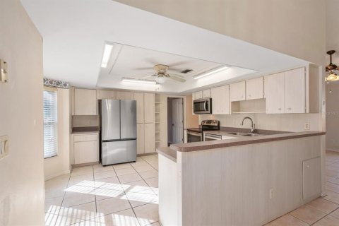 Casa en venta en Ocala, Florida, 3 dormitorios, 157.1 m2 № 2096949 - foto 16