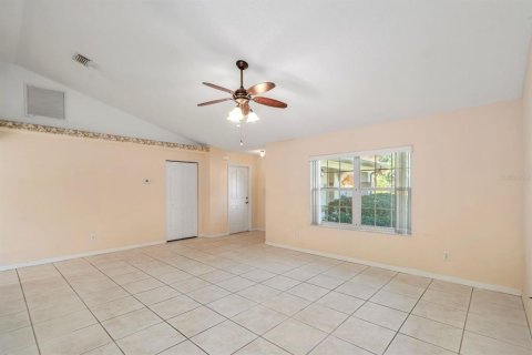 Casa en venta en Ocala, Florida, 3 dormitorios, 157.1 m2 № 2096949 - foto 12