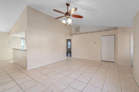 Casa en venta en Ocala, Florida, 3 dormitorios, 157.1 m2 № 2096949 - foto 13
