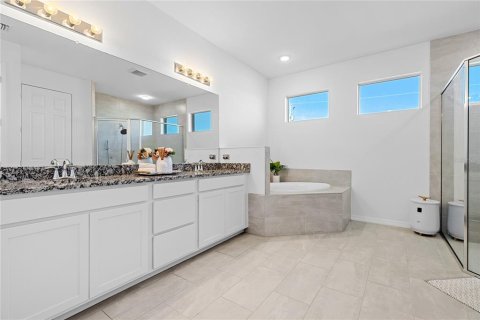 Casa en venta en Cape Coral, Florida, 4 dormitorios, 222.59 m2 № 1855553 - foto 25