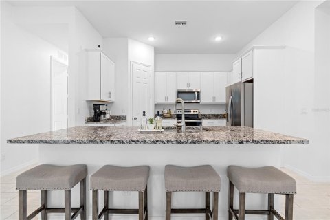 Casa en venta en Cape Coral, Florida, 4 dormitorios, 222.59 m2 № 1855553 - foto 15