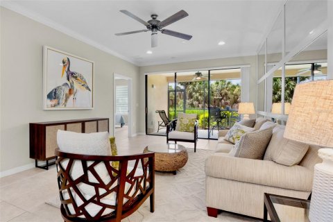 Condo in Sarasota, Florida, 2 bedrooms  № 2196124 - photo 6