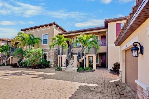 Condo in Sarasota, Florida, 2 bedrooms  № 2196124 - photo 23